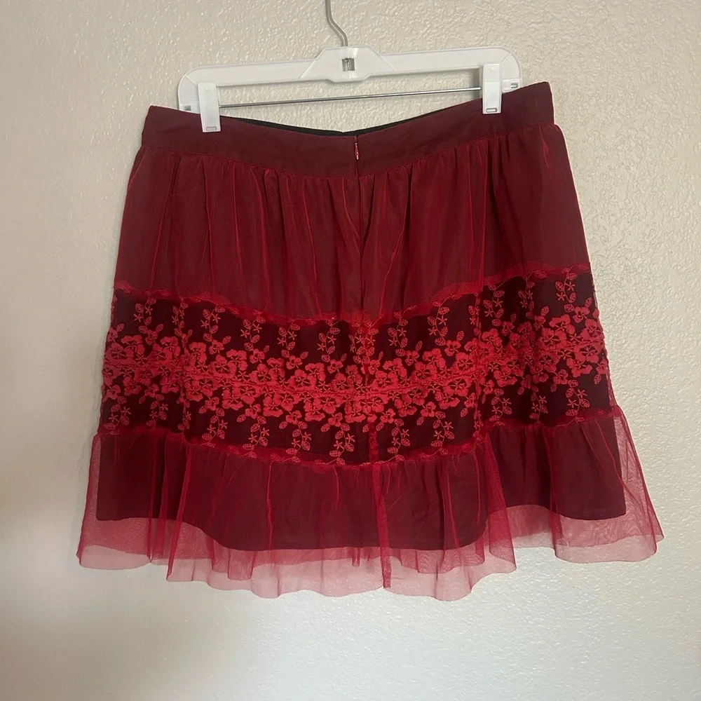 Pura Vida Deep Red Skirt fully lined and zipper sz L